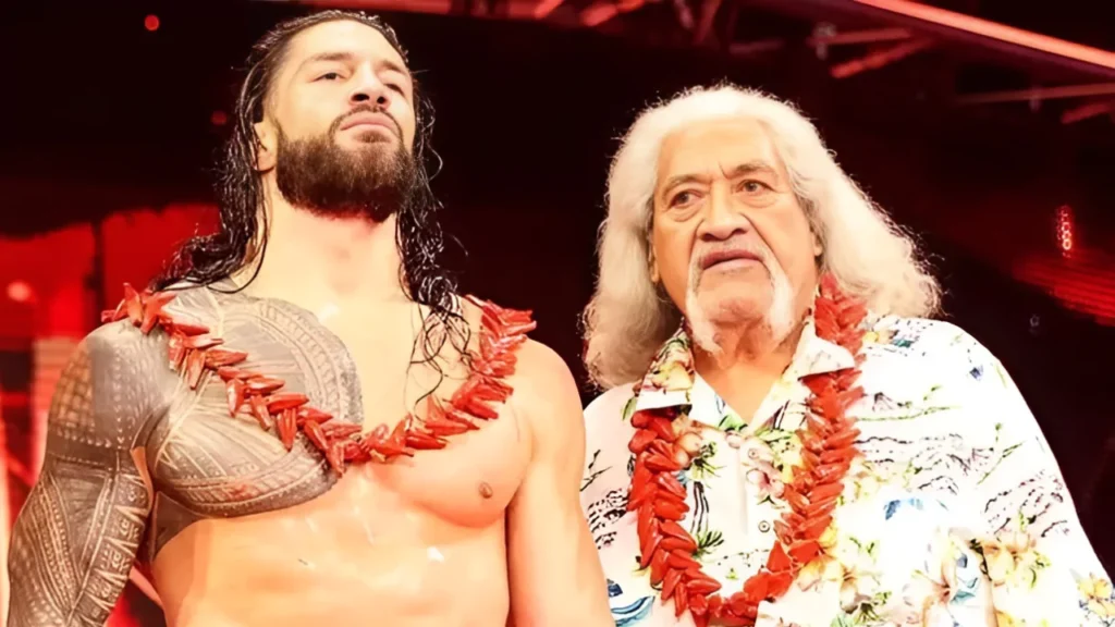 Wild Samoan Sika mit seinem Sohn Roman Reigns / Foto: (c) WWE